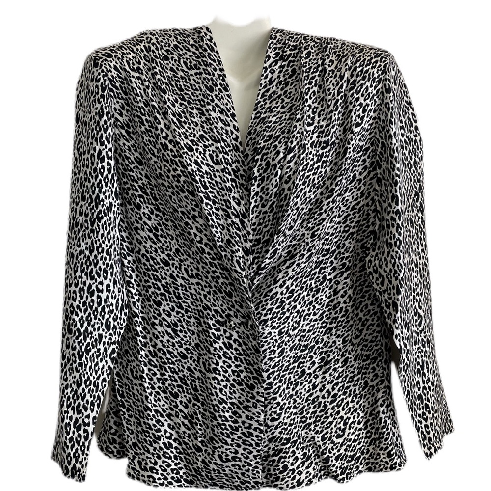 Like new silky blouse. Size 10
